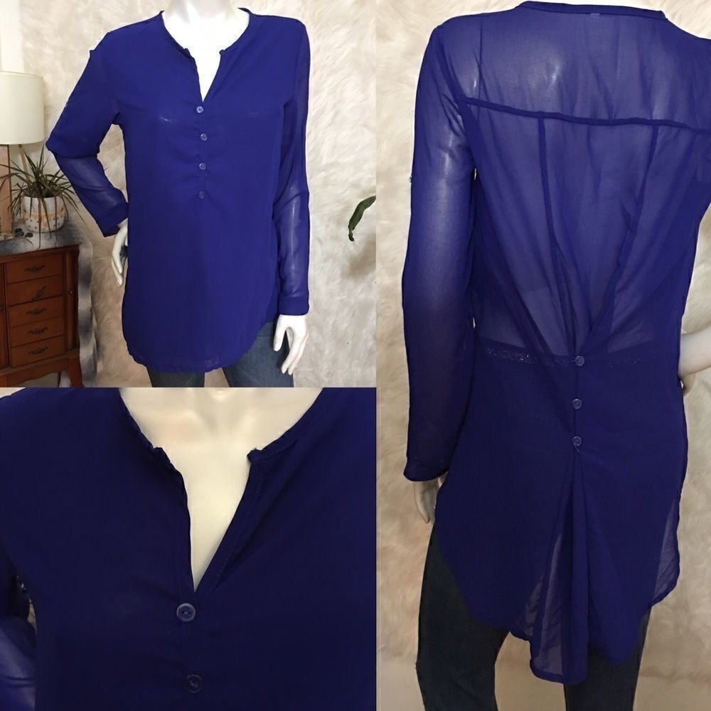 Gorgeous double layered Chiffon button back top N… - image 1